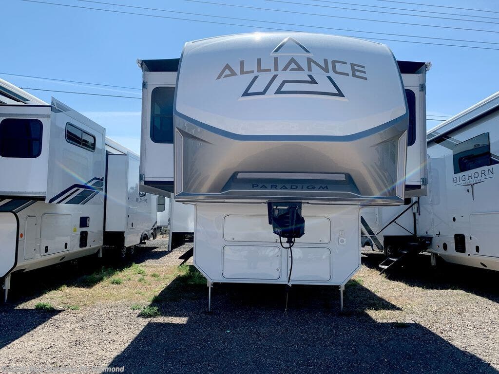 2026 Paradigm 385FL by Alliance RV from Blue Compass RV Redmond in Redmond, Oregon