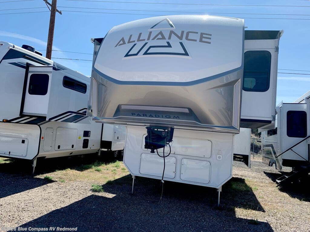 New 2026 Alliance RV Paradigm 385FL available in Redmond, Oregon