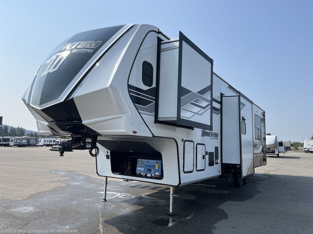 2026 Momentum G-Class 350G by Grand Design from Blue Compass RV Redmond in Redmond, Oregon