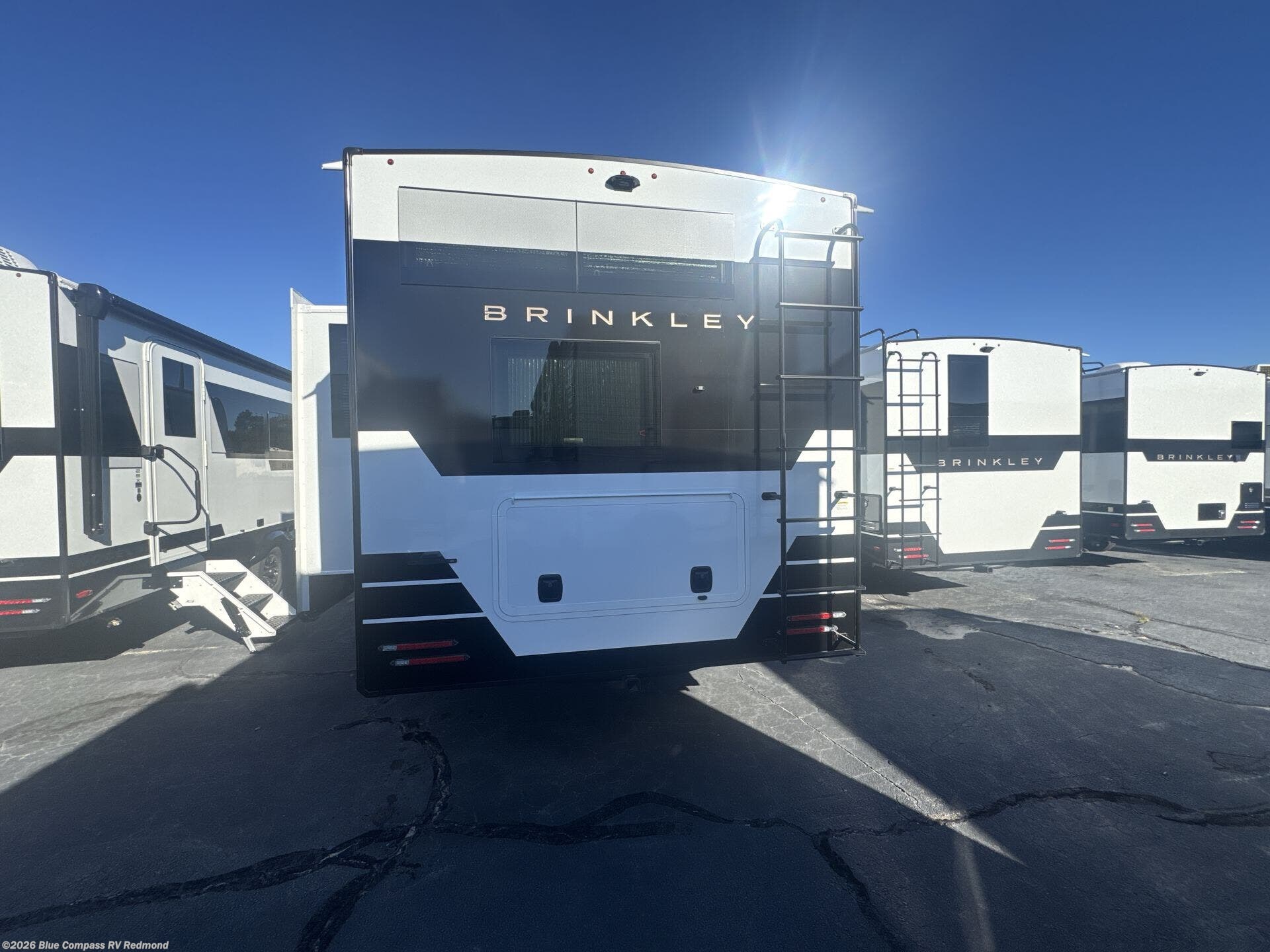 2027 Model I 290 by Brinkley RV from Blue Compass RV Redmond in Redmond, Oregon