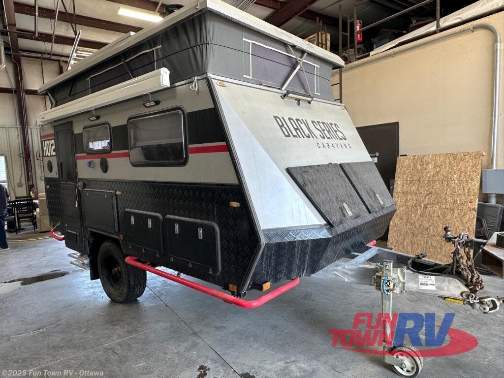 2020 Black Series HQ12 Black Series Camper RV for Sale in Ottawa, KS