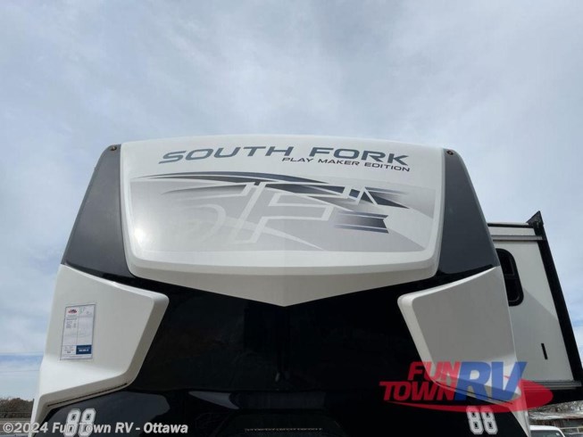 2022 Cruiser RV South Fork 388BH - Used Fifth Wheel For Sale by Fun Town RV - Ottawa in Ottawa, Kansas