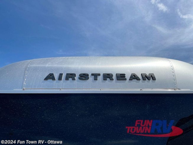 2023 Flying Cloud 25FB by Airstream from Fun Town RV - Ottawa in Ottawa, Kansas