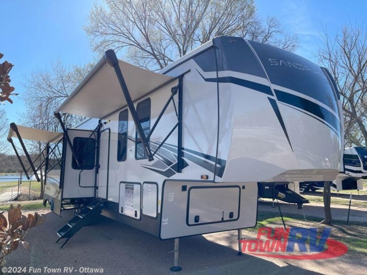 New 2024 Forest River Sandpiper 4002FB available in Ottawa, Kansas