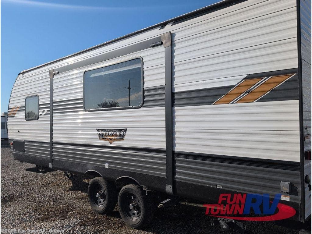 Used 2022 Forest River Wildwood 22RBS available in Ottawa, Kansas