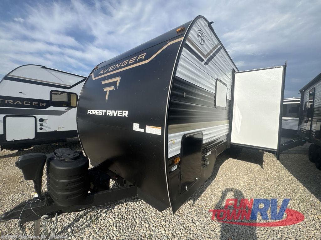 New 2026 Prime Time Avenger 25MKB available in Ottawa, Kansas