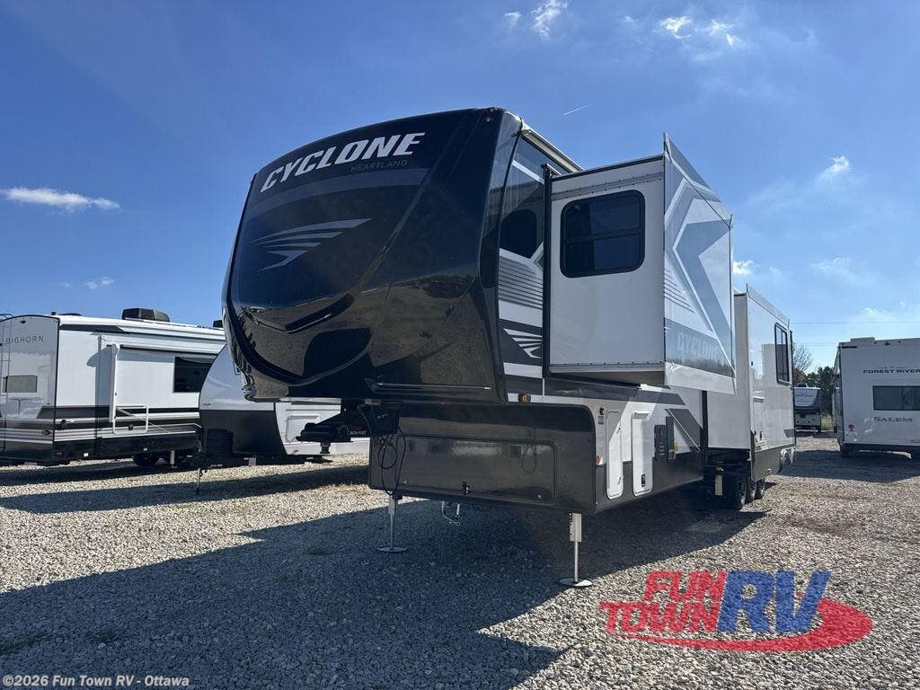New 2026 Heartland Cyclone 3914 available in Ottawa, Kansas