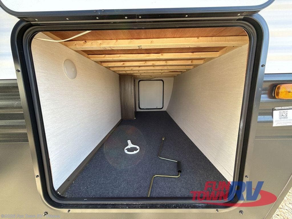 2026 Avenger 25RBS by Prime Time from Fun Town RV - Ottawa in Ottawa, Kansas