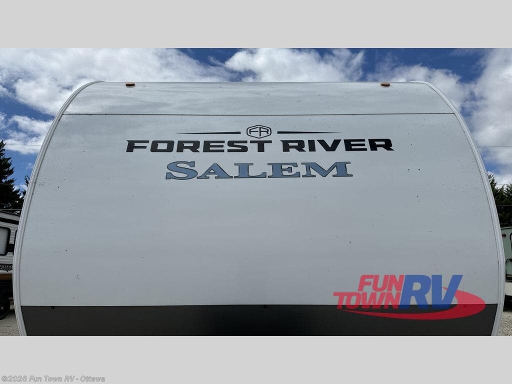 2025 Salem 31KQBTSX by Forest River from Fun Town RV - Ottawa in Ottawa, Kansas