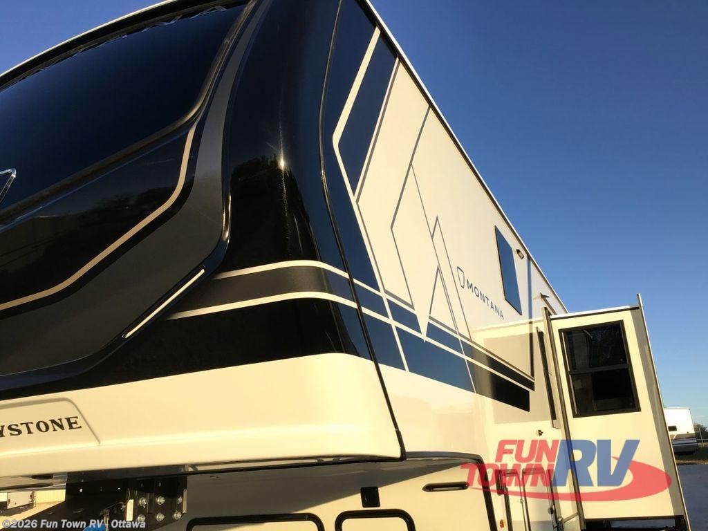 New 2026 Keystone Montana 3795FK available in Ottawa, Kansas