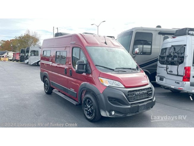 New 2024 Winnebago Solis Pocket 36A available in Knoxville, Tennessee
