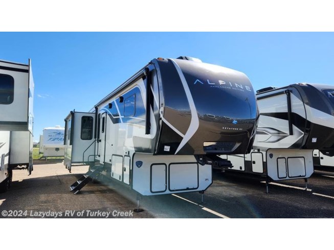 New 2024 Keystone Avalanche 338GK available in Knoxville, Tennessee
