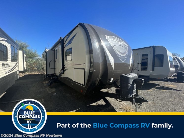 Used 2014 Forest River Wildwood X-Lite 272QBXL available in Newtown, Connecticut