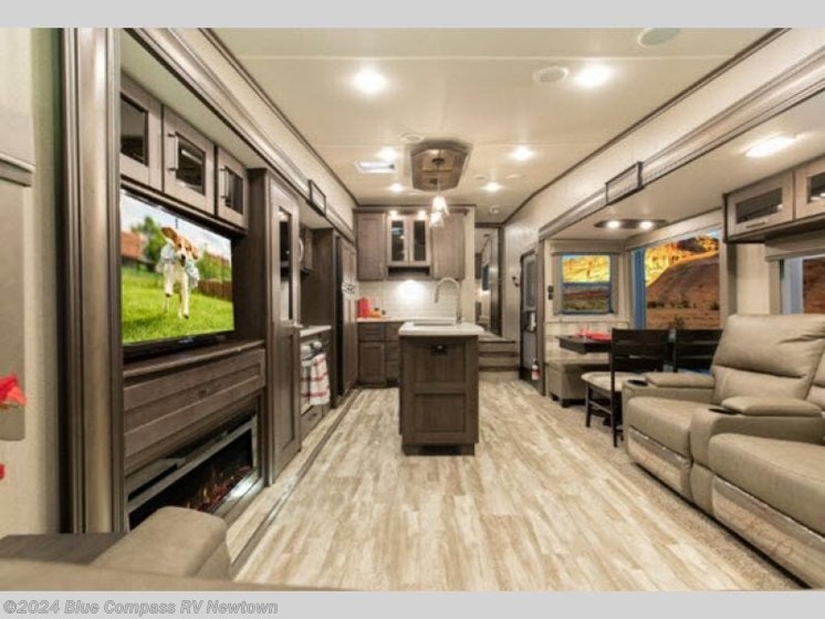 Used 2020 Grand Design Reflection 303rls available in Newtown, Connecticut