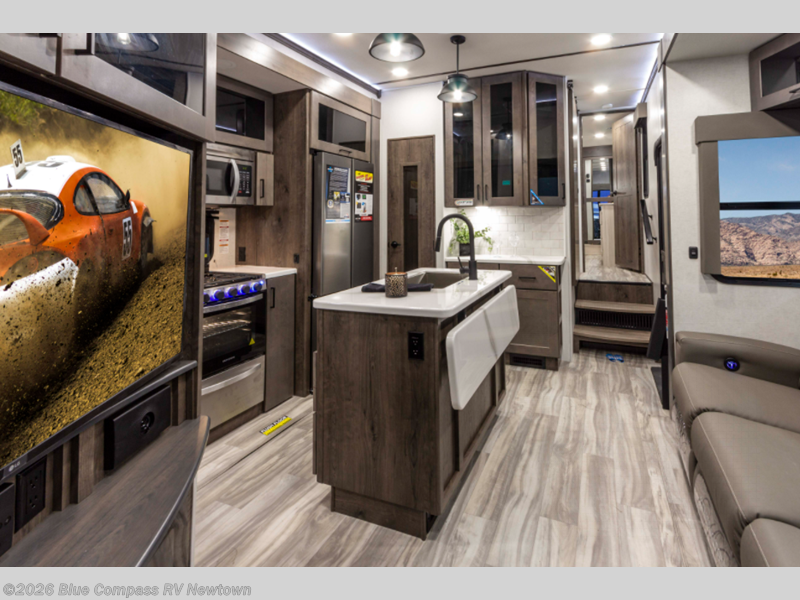2022 Alliance RV Valor 36V11 RV for Sale in Newtown, CT 06470 ...
