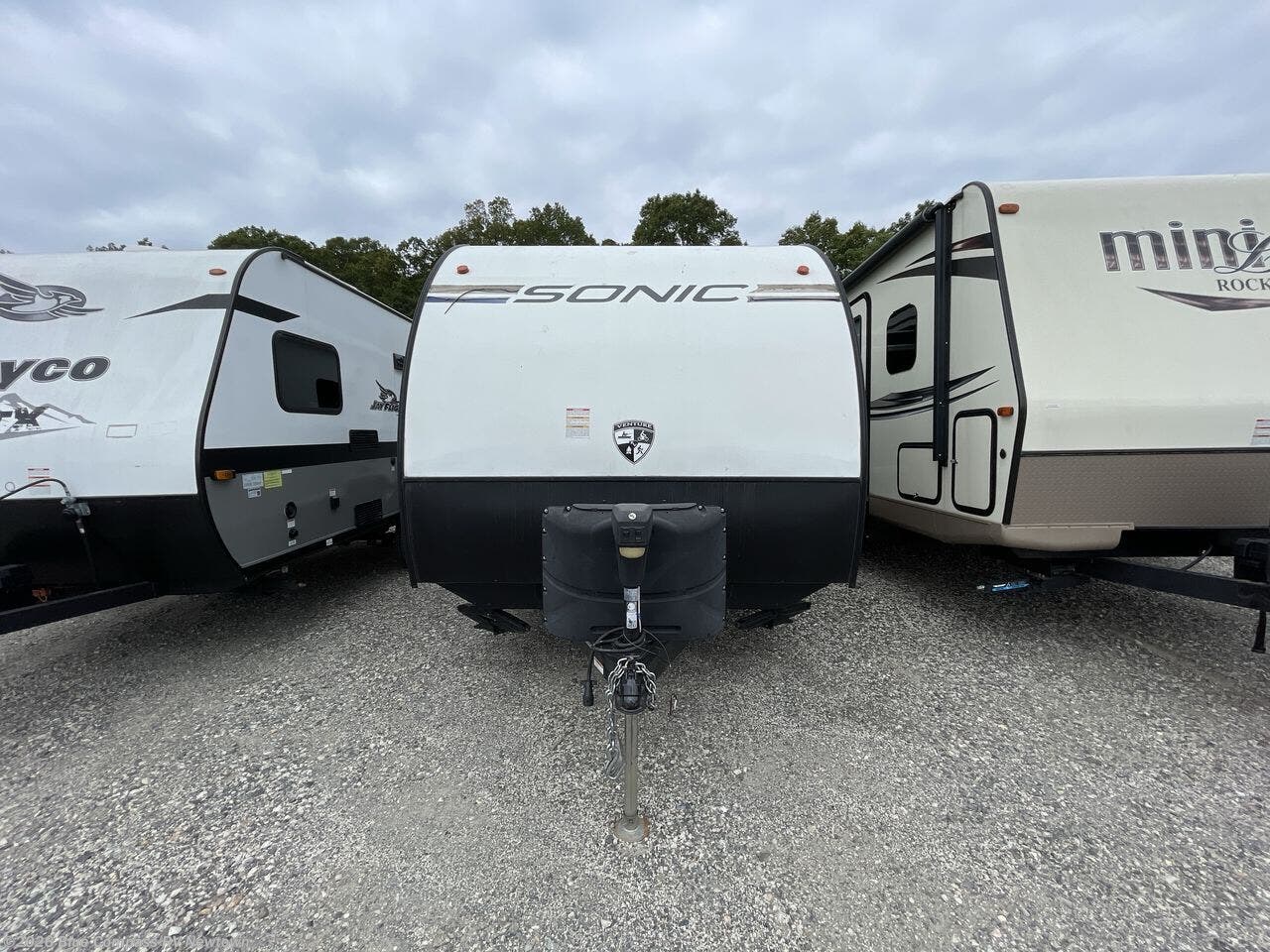 2020 Sonic SN231VRL by Venture RV from Blue Compass RV Newtown in Newtown, Connecticut