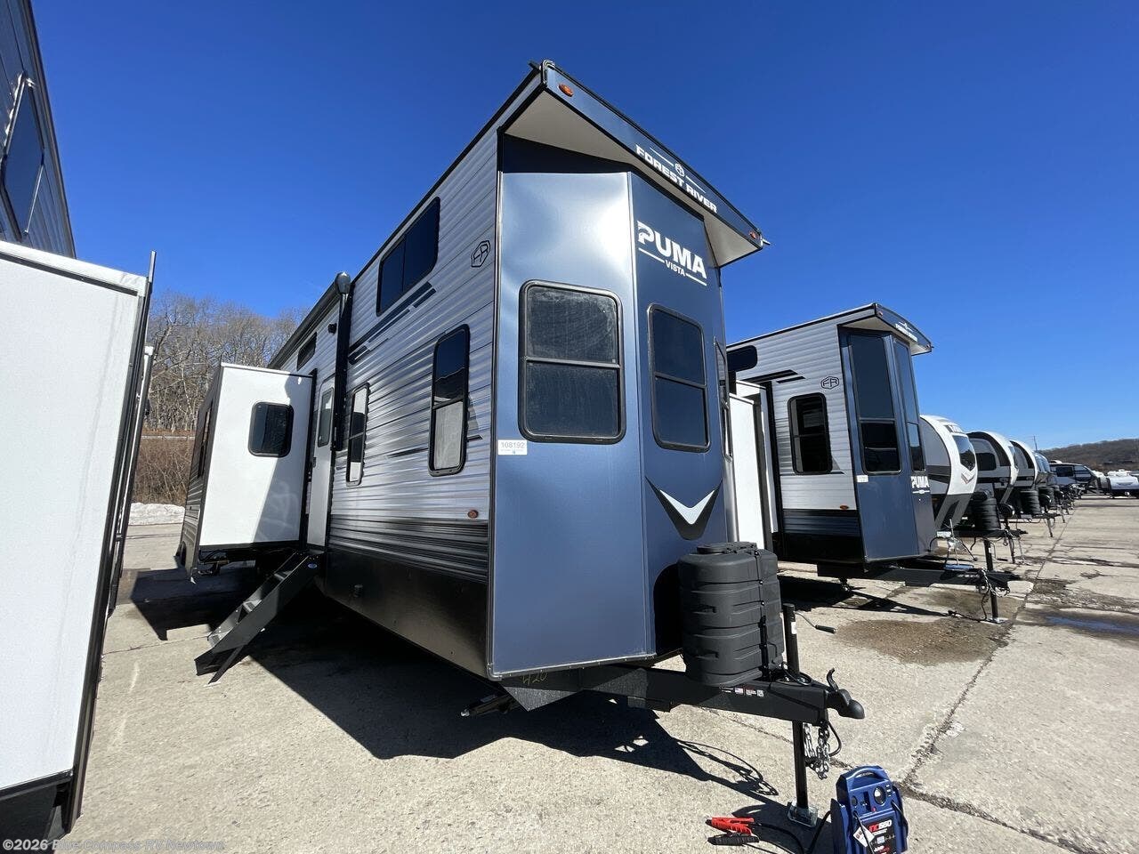 2026 Puma Vista 420LFT by Forest River from Blue Compass RV Newtown in Newtown, Connecticut