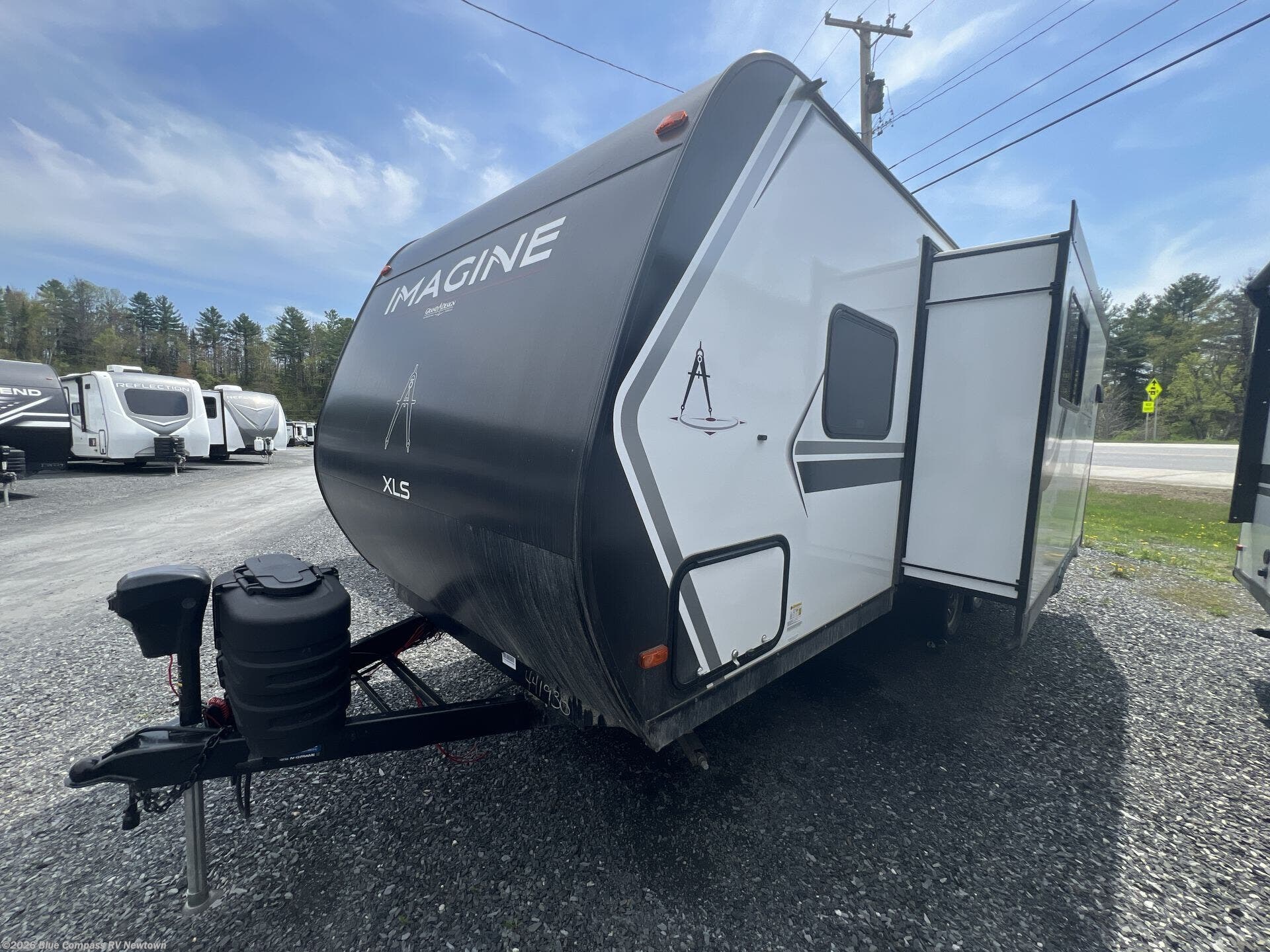 2025 Imagine XLS 22MLE by Grand Design from Blue Compass RV Newtown in Newtown, Connecticut