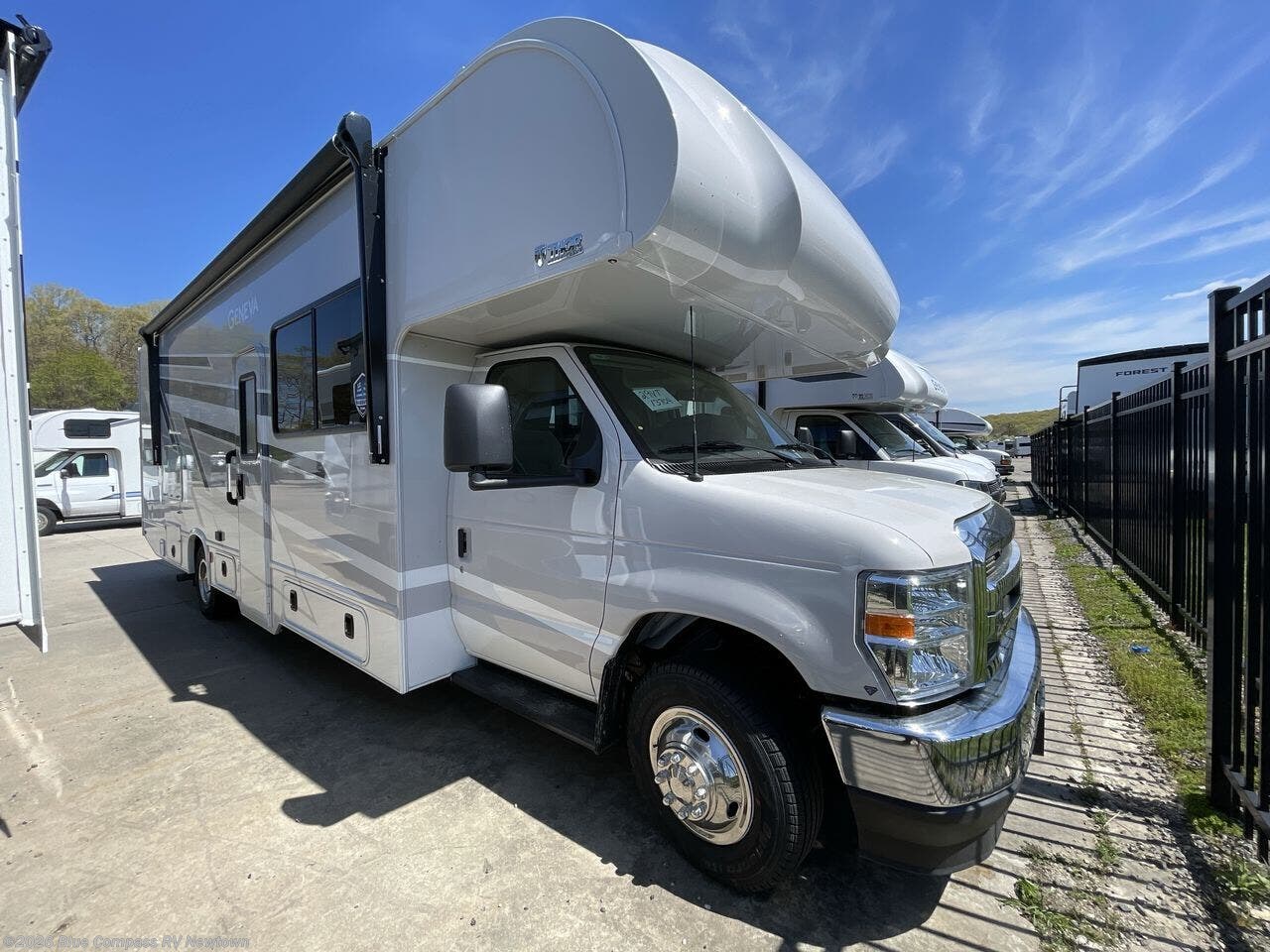 2026 Geneva 29VT by Thor Motor Coach from Blue Compass RV Newtown in Newtown, Connecticut