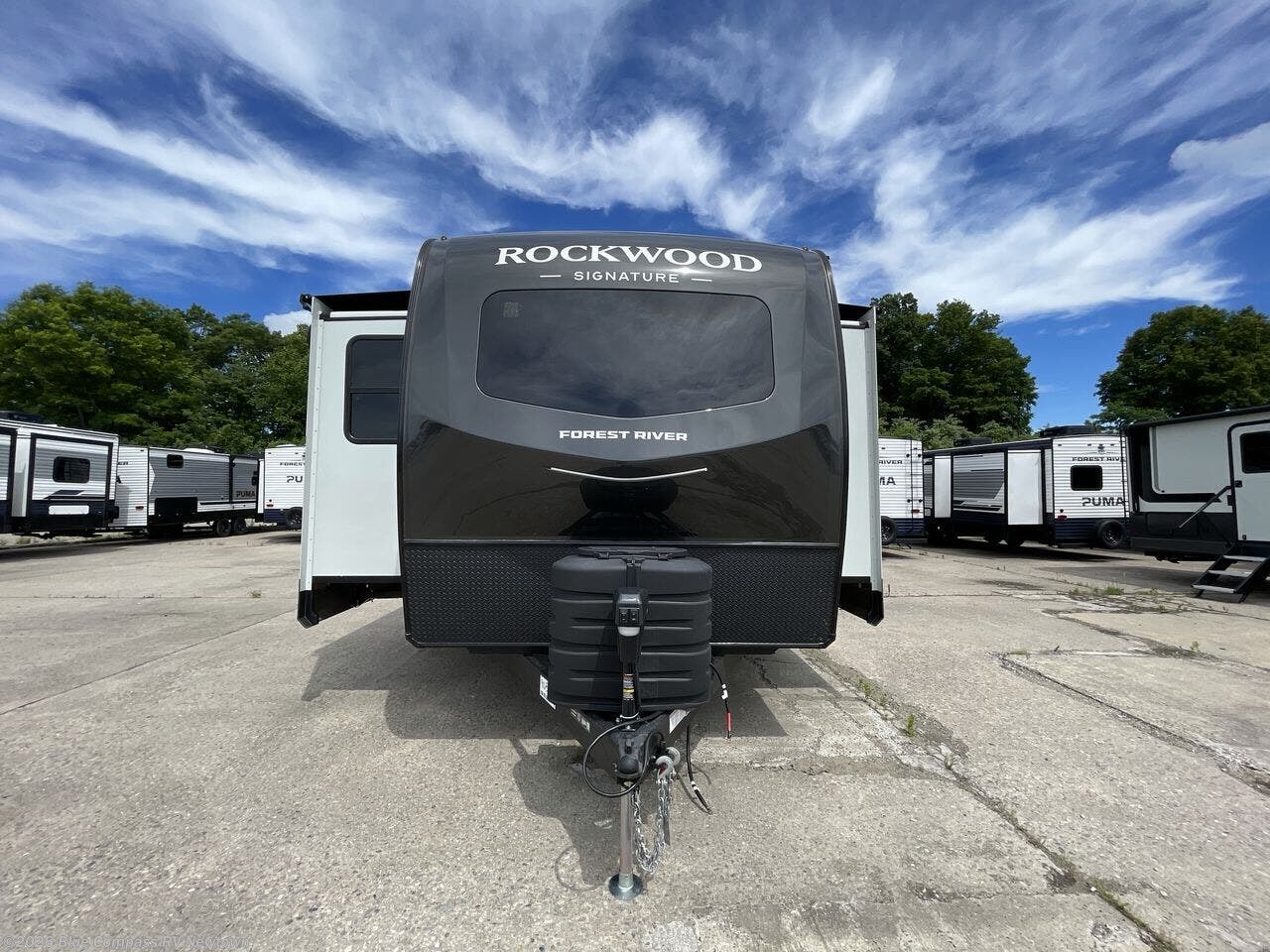 New 2026 Forest River Rockwood Signature 8339FK available in Newtown, Connecticut