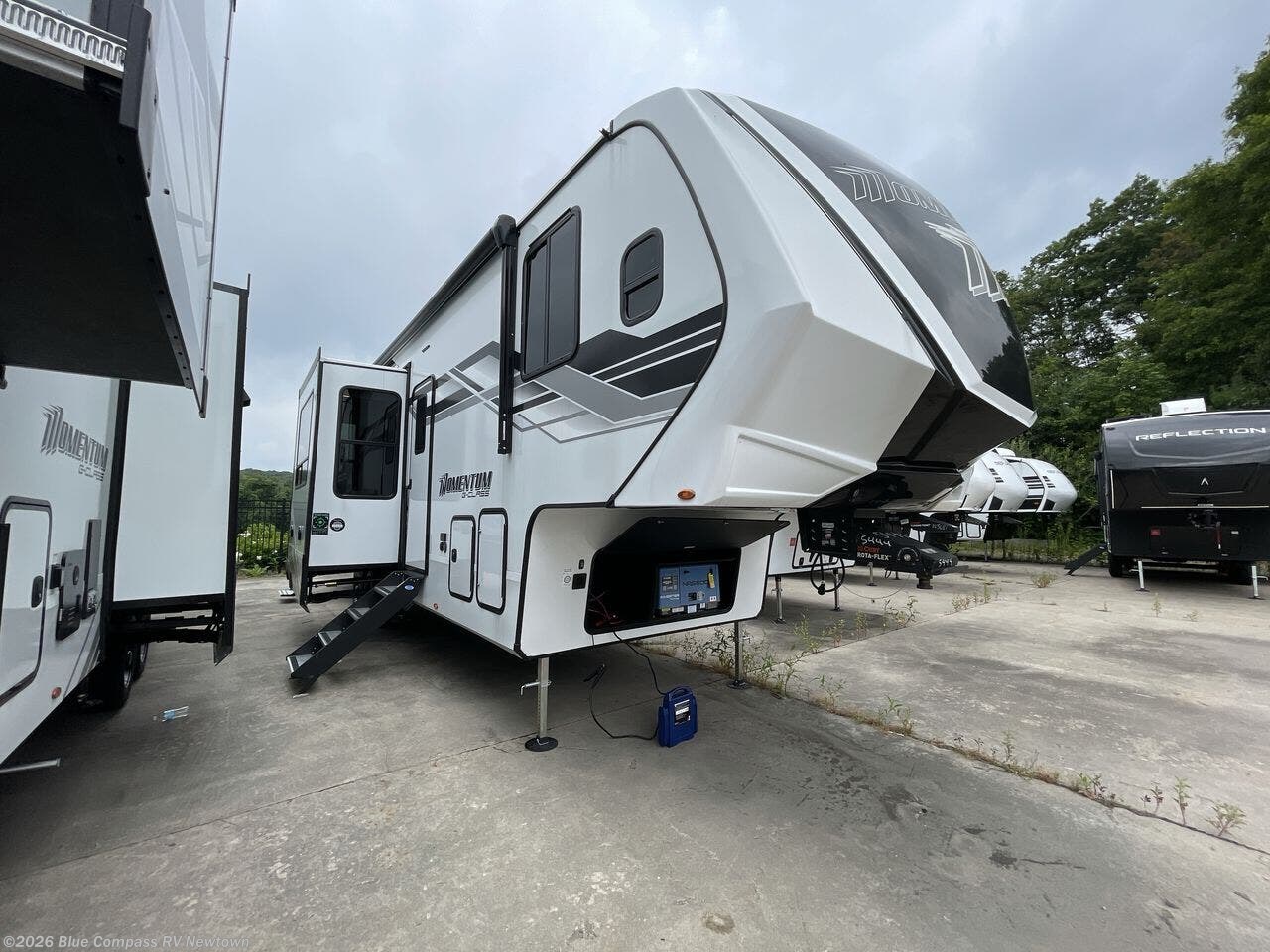 2026 Momentum G-Class 350G by Grand Design from Blue Compass RV Newtown in Newtown, Connecticut
