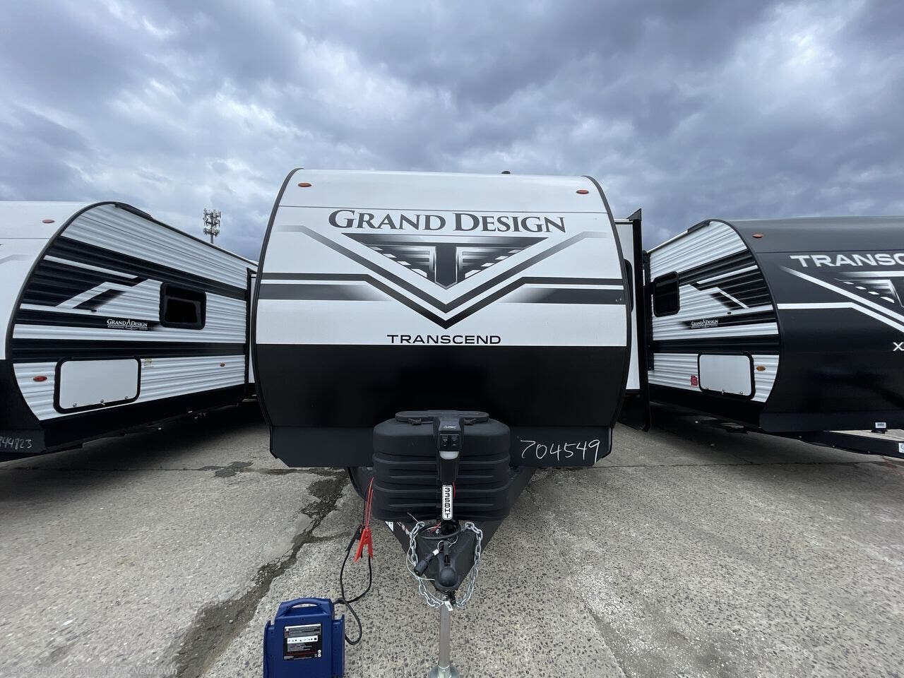 New 2026 Grand Design Transcend 335BHT available in Newtown, Connecticut