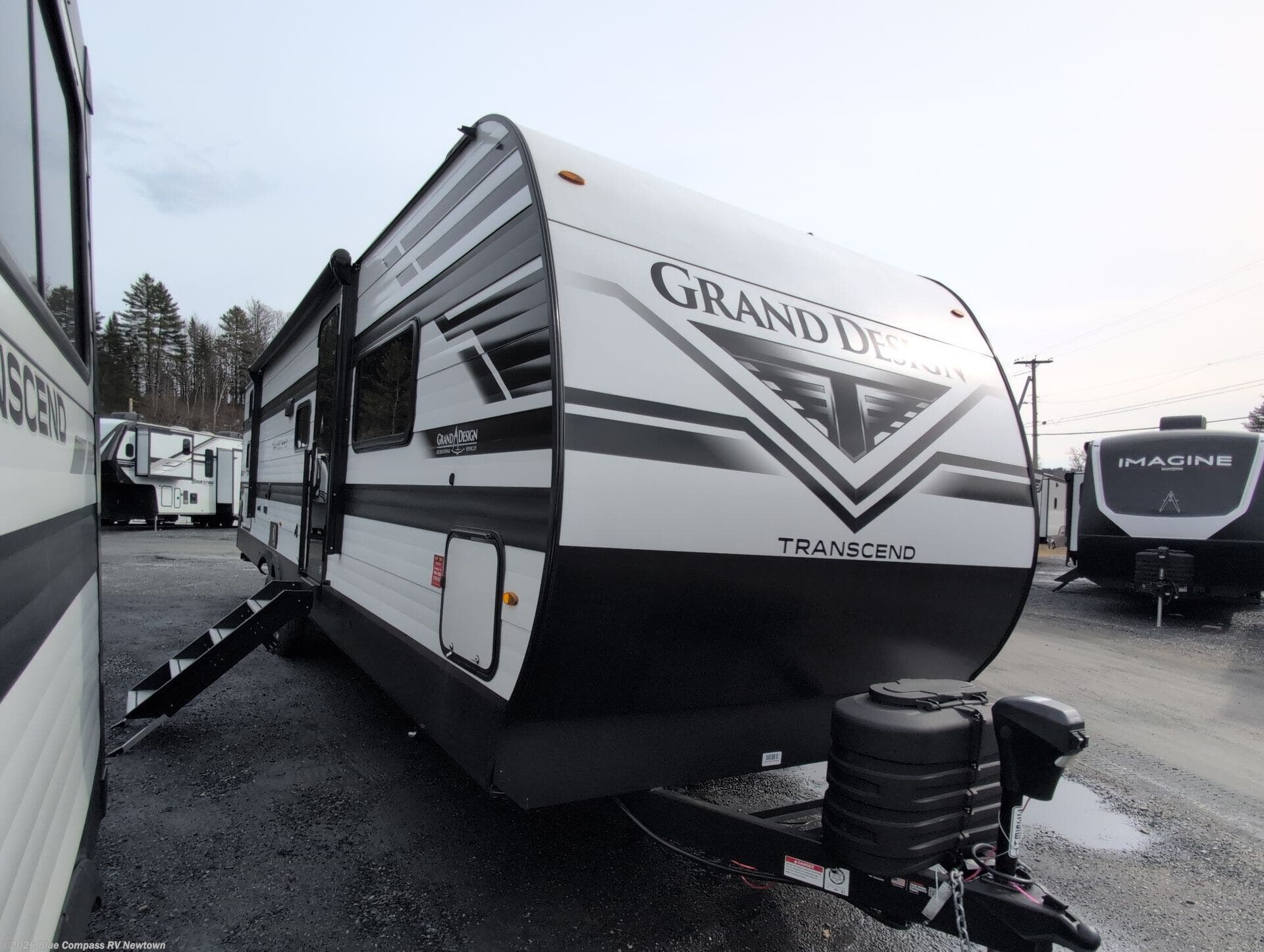 2026 Transcend 335BHT by Grand Design from Blue Compass RV Newtown in Newtown, Connecticut