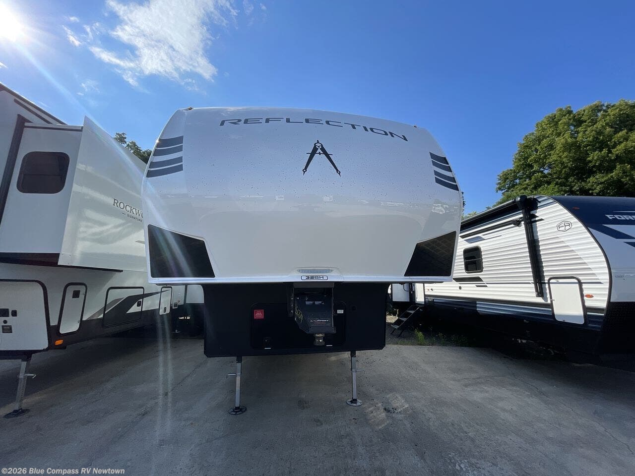 New 2026 Grand Design Reflection 100 Series 32BH available in Newtown, Connecticut