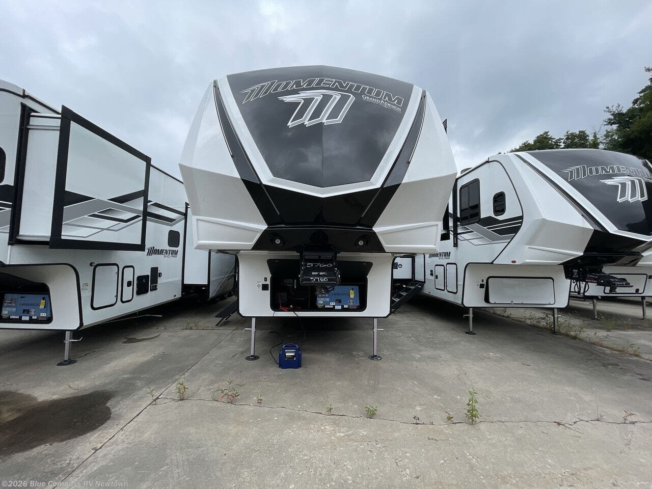 2026 Momentum G-Class 320G by Grand Design from Blue Compass RV Newtown in Newtown, Connecticut