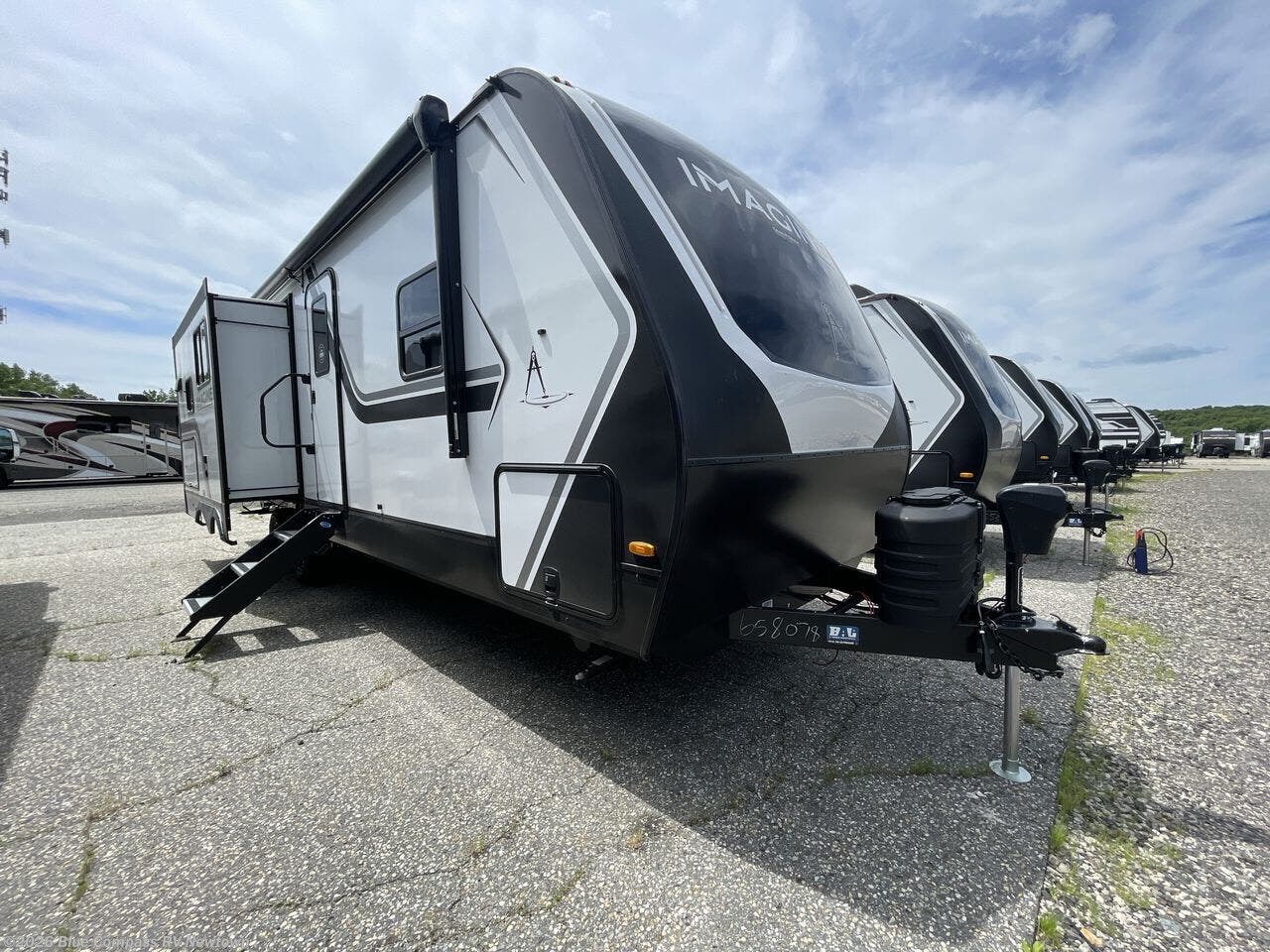 2026 Imagine 2670MK by Grand Design from Blue Compass RV Newtown in Newtown, Connecticut