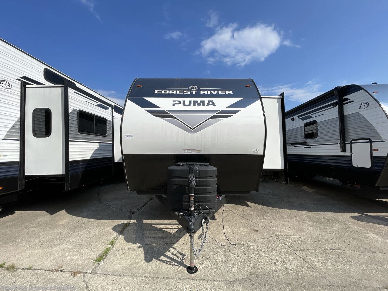 New 2027 Forest River Puma 32BHFS available in Newtown, Connecticut