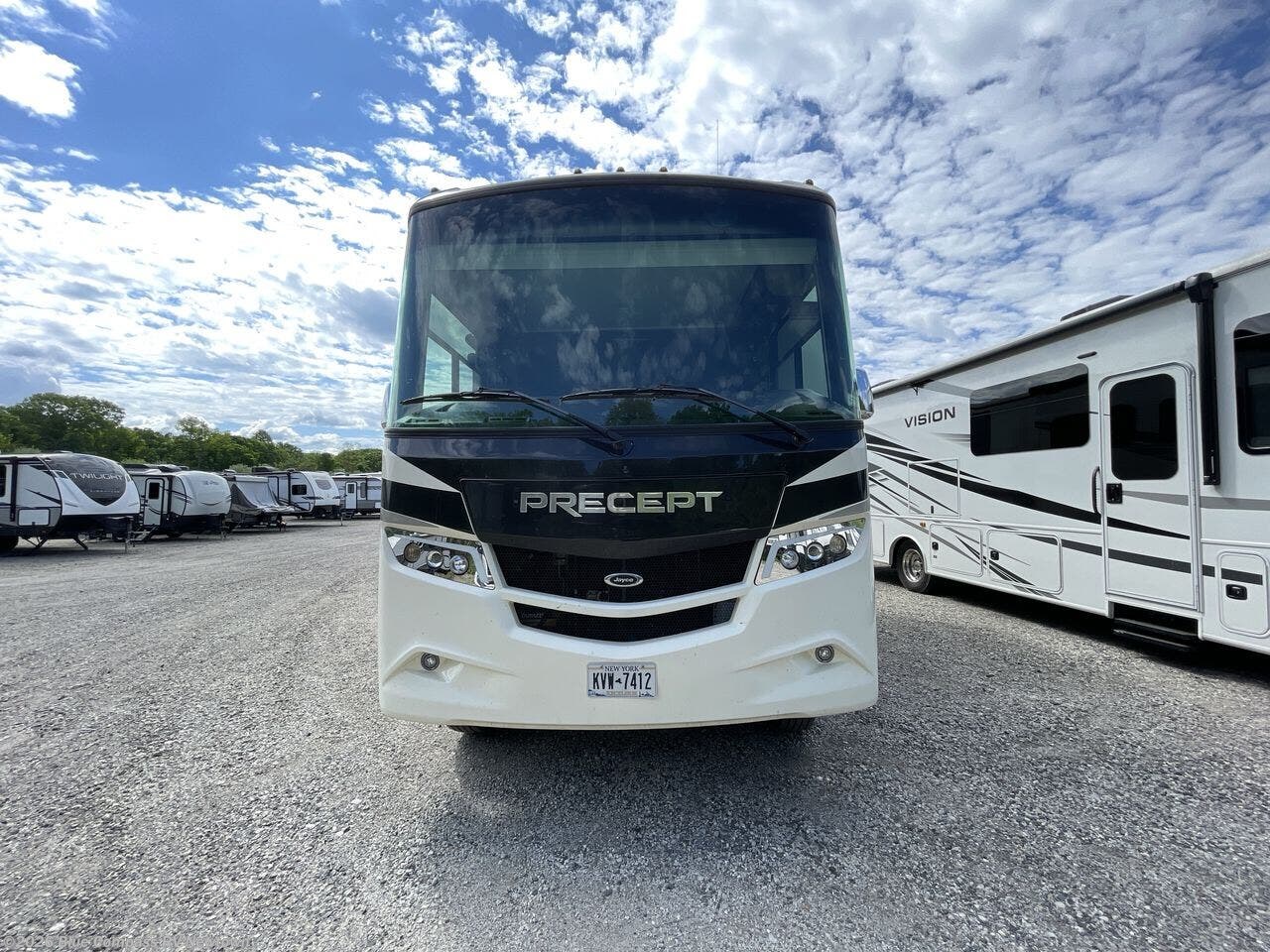 Used 2022 Jayco Precept 36C available in Newtown, Connecticut