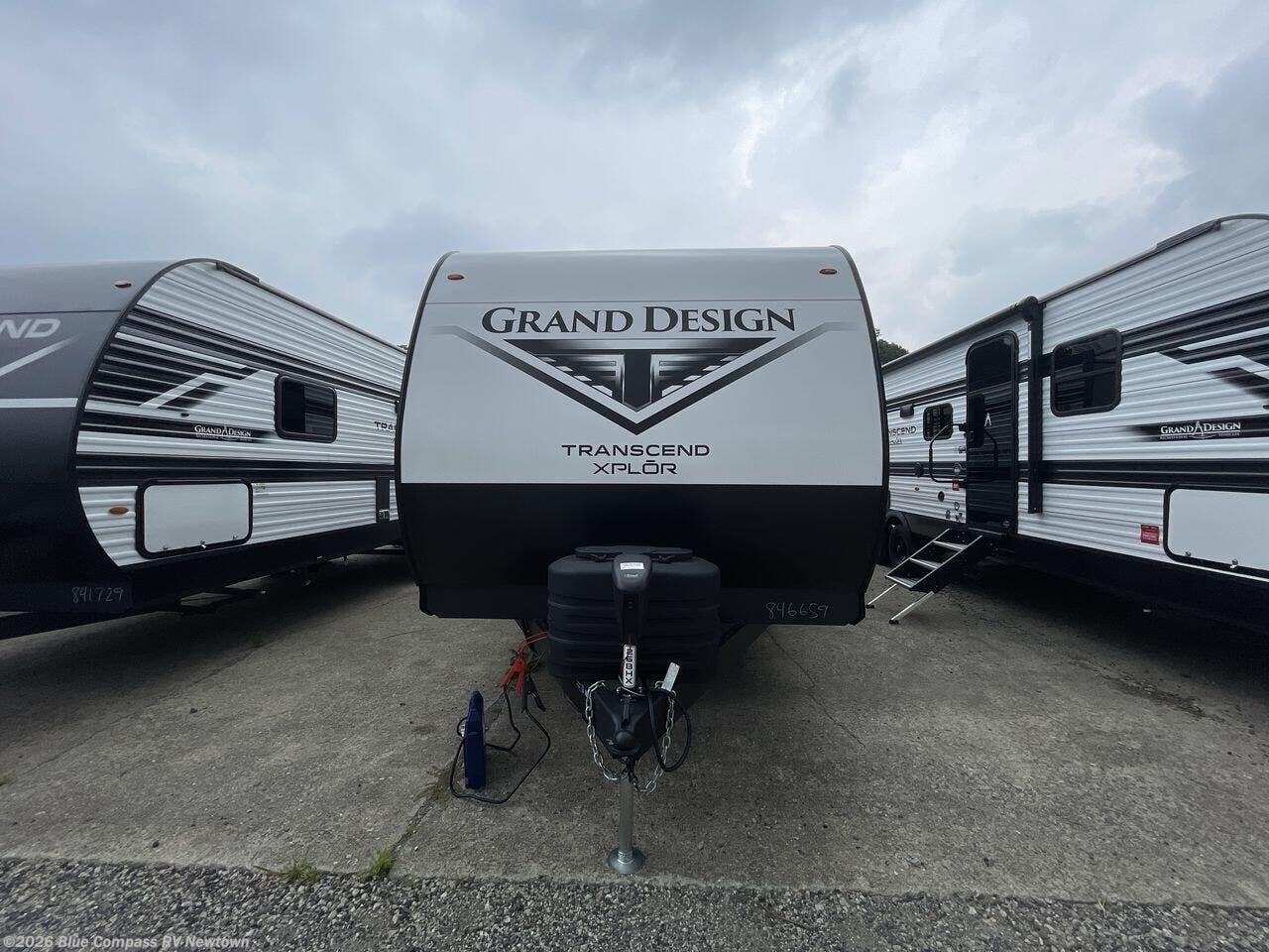 New 2027 Grand Design Transcend Xplor 26BHX available in Newtown, Connecticut