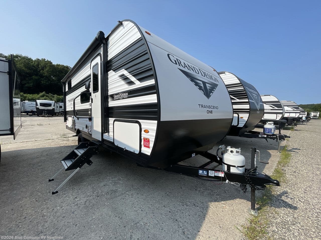 2027 Transcend One 161DB by Grand Design from Blue Compass RV Newtown in Newtown, Connecticut