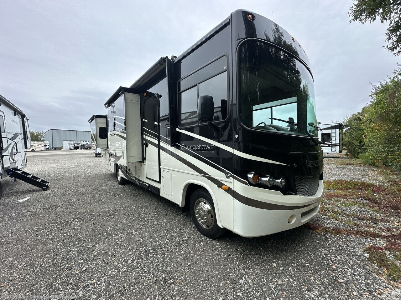 2015 Georgetown 328TS by Forest River from Blue Compass RV Newtown in Newtown, Connecticut