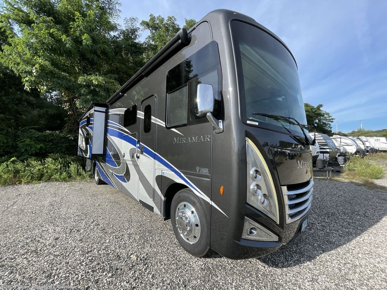 2022 Miramar 37.1 by Thor Motor Coach from Blue Compass RV Newtown in Newtown, Connecticut