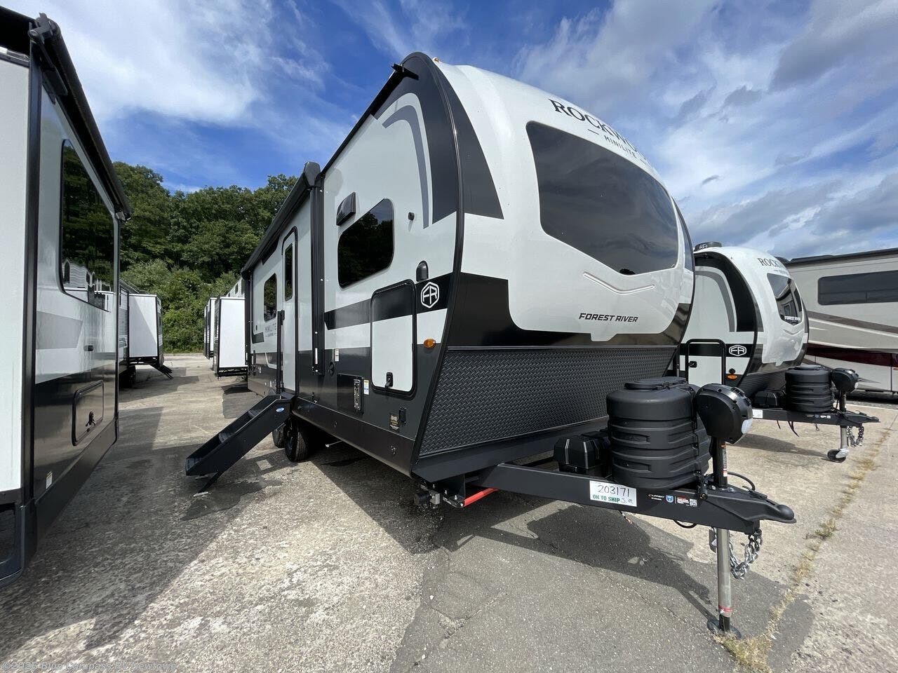 2027 Rockwood Mini Lite 2523MBR by Forest River from Blue Compass RV Newtown in Newtown, Connecticut