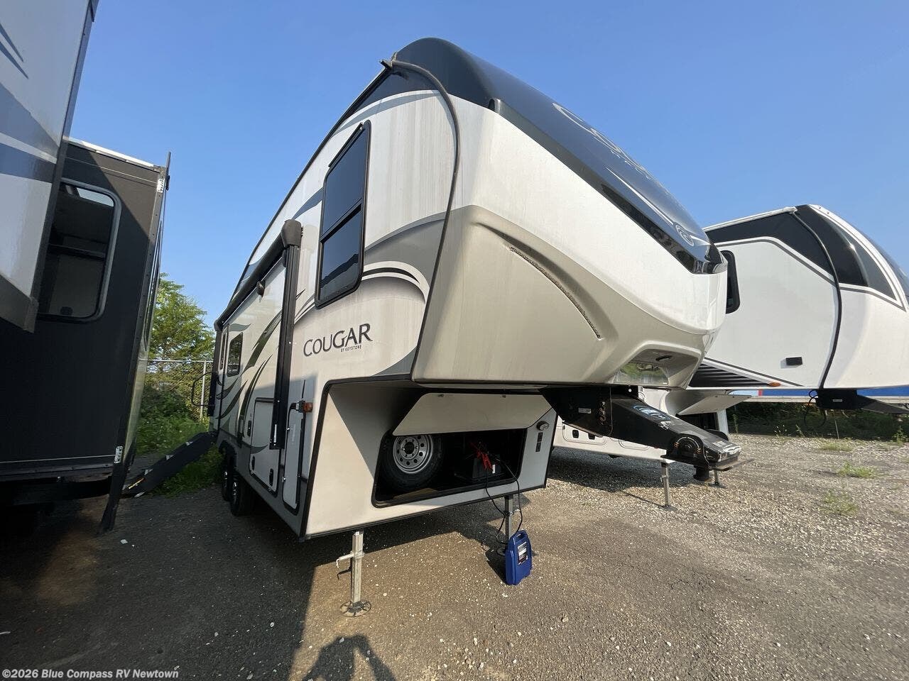 2022 Cougar Half-Ton 23MLS by Keystone from Blue Compass RV Newtown in Newtown, Connecticut
