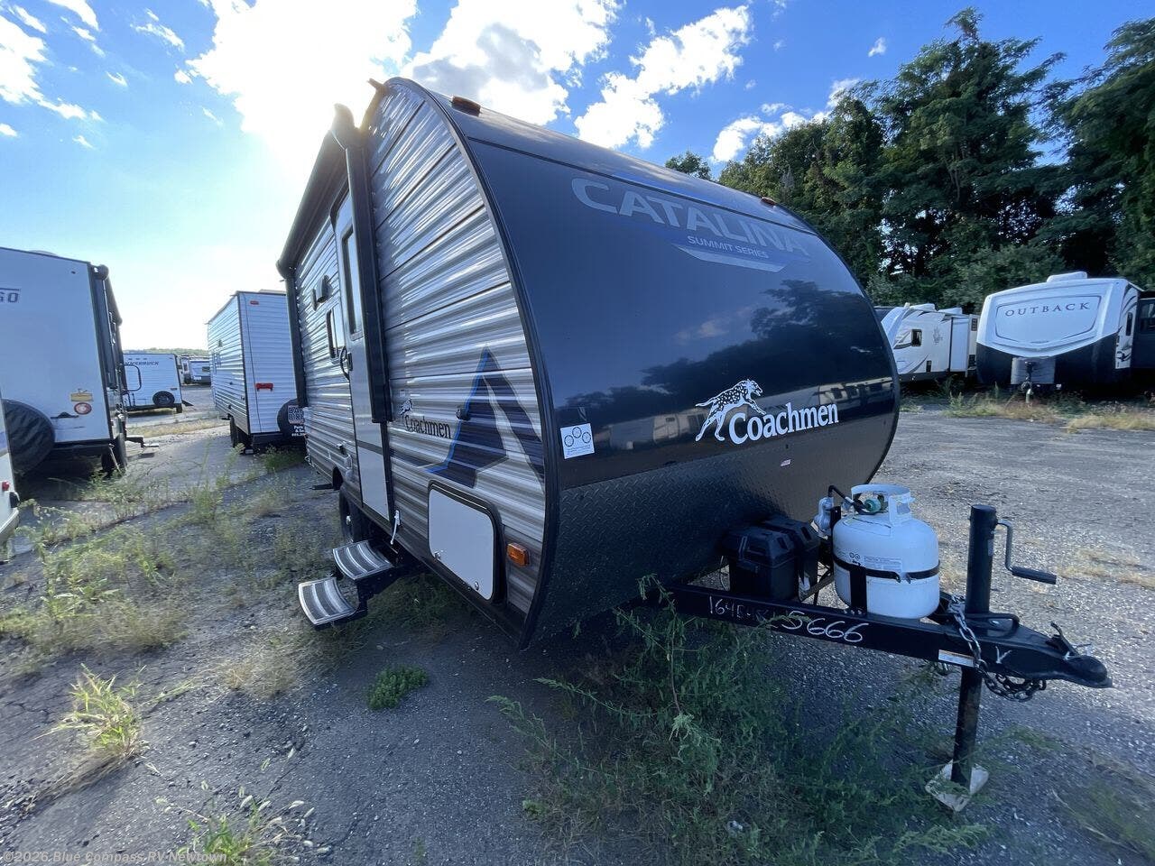 2023 Catalina Summit Series 7 164BH by Coachmen from Blue Compass RV Newtown in Newtown, Connecticut