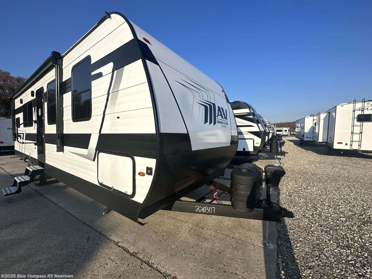 Used 2024 Grand Design Momentum MAV 27MAV available in Newtown, Connecticut