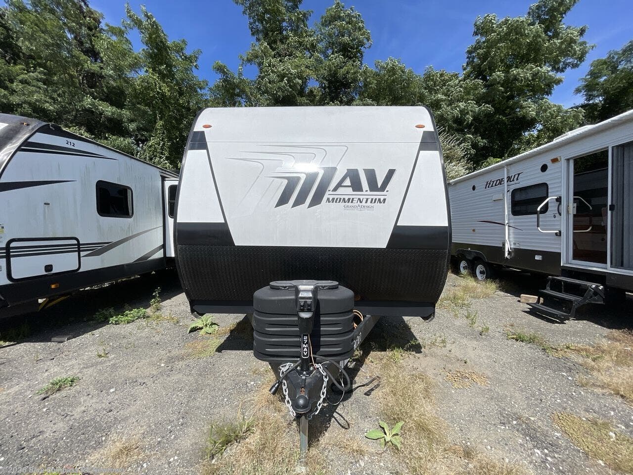 Used 2024 Grand Design Momentum MAV 27MAV available in Newtown, Connecticut