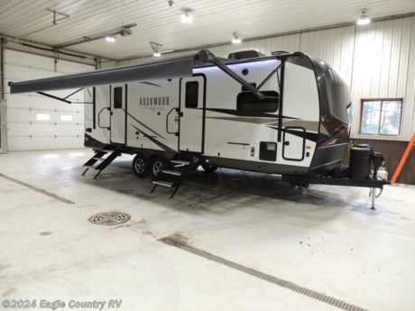 This Model is Available to Order Exactly the way you Want it. Pictures are for example only. Financing and Home Delivery is Available. Call for Details!&lt;br&gt; &lt;br&gt; This unit has an awesome kids/guest room in the back of the unit featuring two 72&quot;x 32&quot; bunks and a 72&quot; sofa that folds out into a bed if you need the extra sleeping arrangements. The huge 44&quot;x 81&quot; U shaped dinette offers plenty of entertainment space for the whole family and friends. Another cool feature of this unit is the slide out in the bedroom which opens up plenty of walkable space. The kitchen is conveniently located and offers abundant counter space to cook dinner for the whole family. http://www.eaglecountryrv.com/--xInventoryDetail?id=13334692