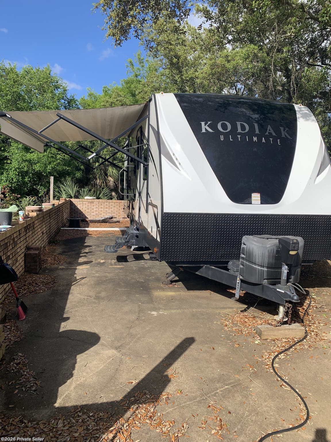 2017 Dutchmen Kodiak Ultimate 240BHSL RV for Sale in Gulf Breeze, FL