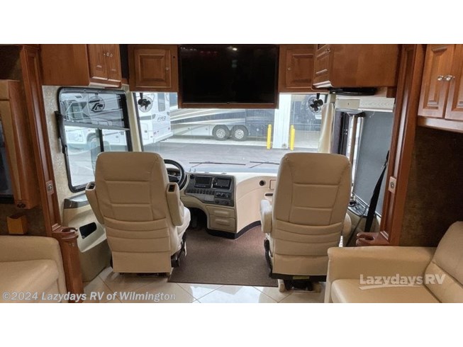 2011 Tiffin Phaeton 36 QSH - Used Class A For Sale by Lazydays RV of Wilmington in Wilmington, Ohio