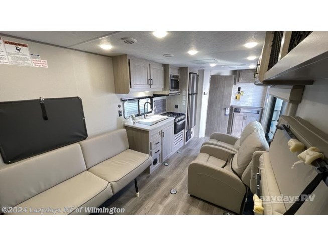 24 Catalina 26TH by Coachmen from Lazydays RV of Wilmington in Wilmington, Ohio