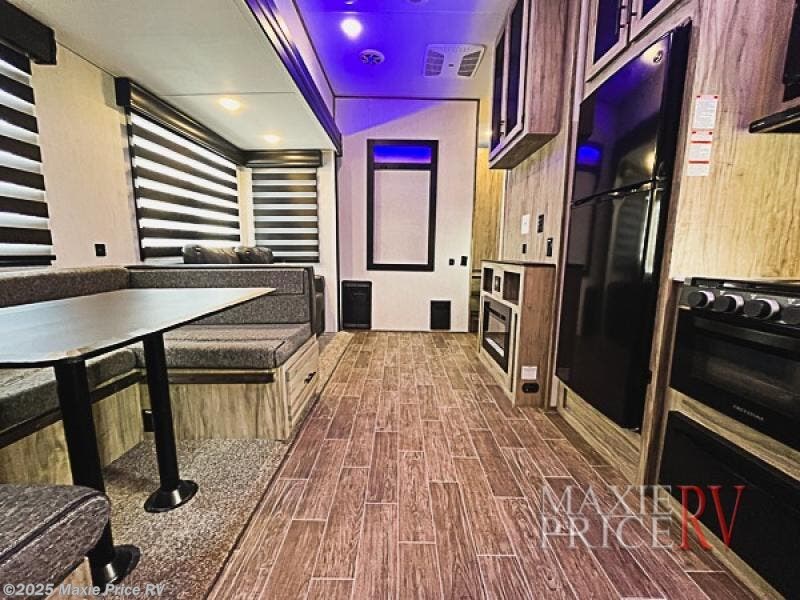 2022 Forest River Cherokee Arctic Wolf 287BH RV for Sale in Loganville, GA 30052 BH130 RVUSA