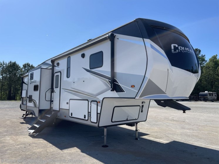 Used 2022 Prime Time Crusader 395BHL available in Buford, Georgia