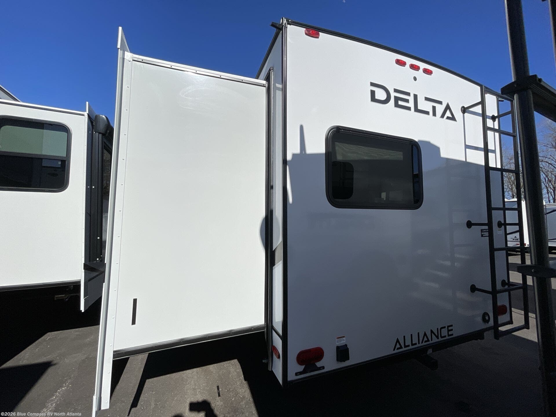 2025 Delta 321BH by Alliance RV from Blue Compass RV North Atlanta in Buford, Georgia