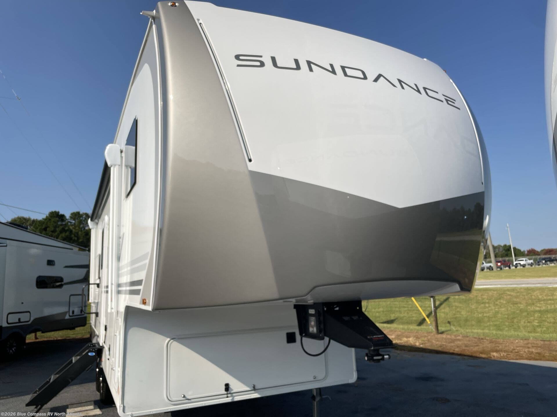 2026 Heartland Sundance XLT 24ML - New Fifth Wheel For Sale by Blue Compass RV North Atlanta in Buford, Georgia