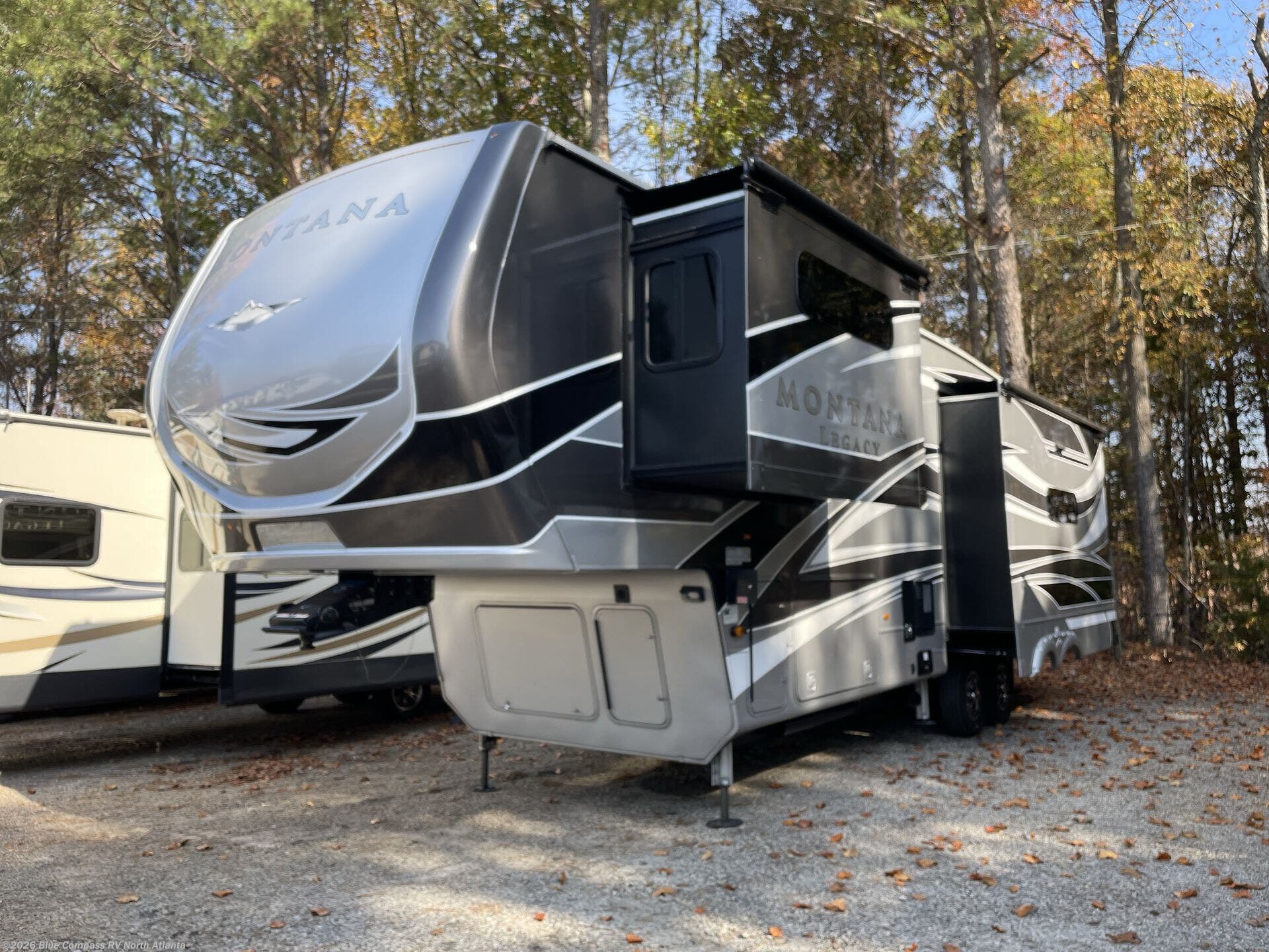 Used 2021 Keystone Montana 3121RL available in Buford, Georgia